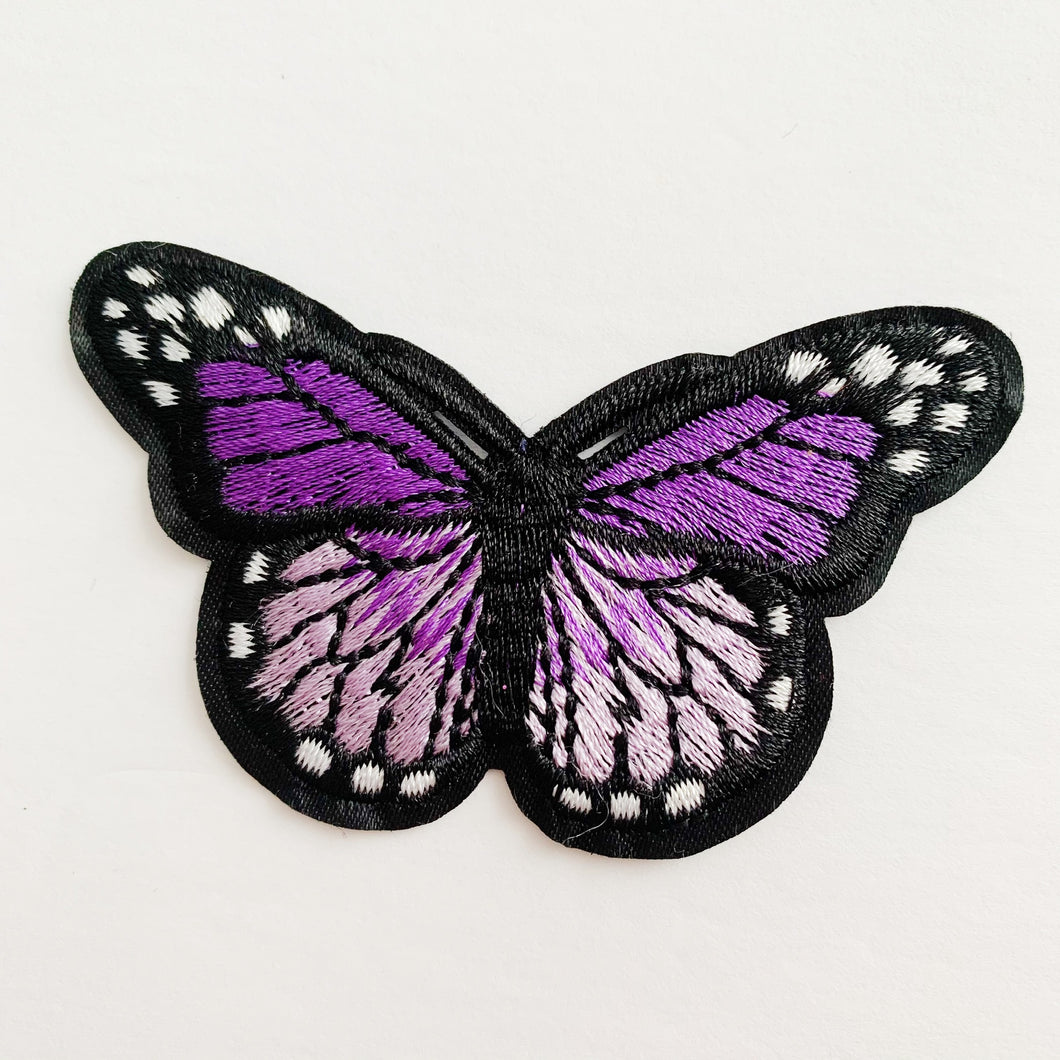 Papillon mauve  ( #187 )